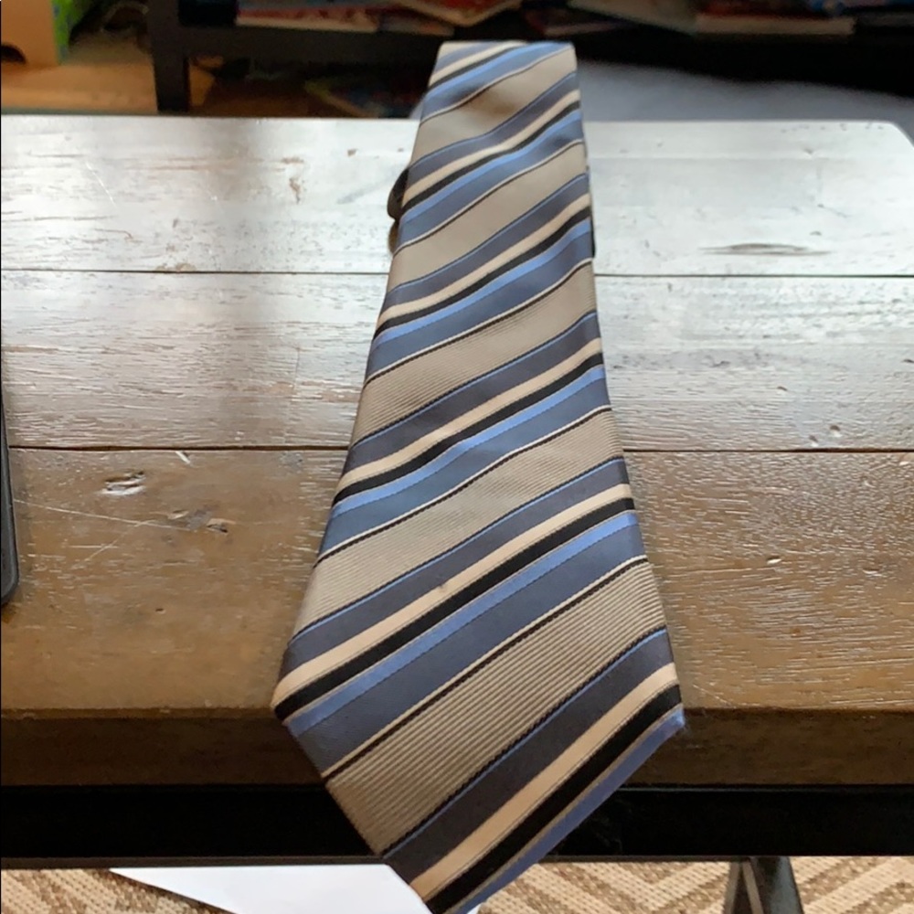 EUC Banana Republic Grey, Blue & Black Striped Tie